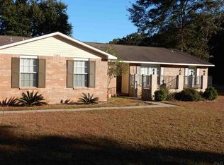 4204 Crosswinds Dr, Milton, FL 32583