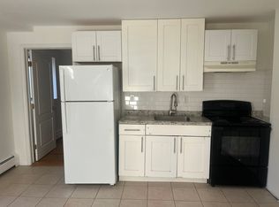 245 Riverview Pl, Cliffside Park, NJ 07010