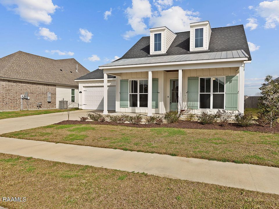 1st image of 107 Sun Vista Ln