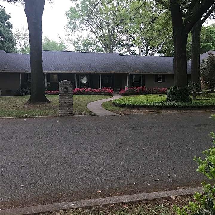 1st image of 152 Marina Dr