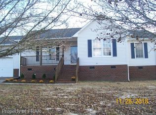 35 Peachtree Ln, Sanford, NC 27332