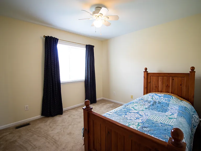 366 Sedgewood Ln — Photo 49