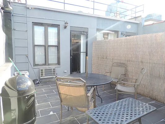 Rented by J Misrahi Realty Corp | media 2