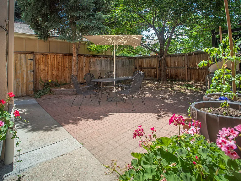 1431 Columbine St #3 — Photo 24