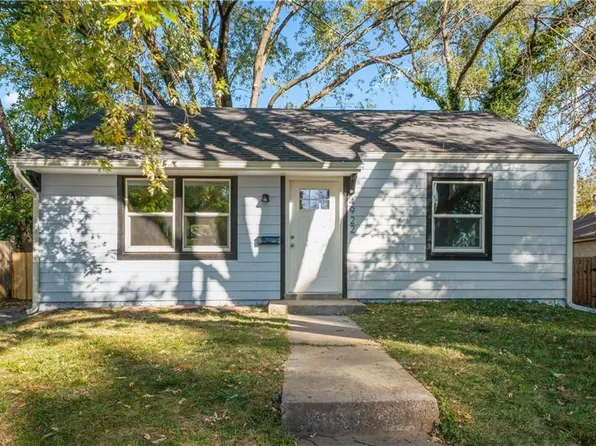 4922 Woodend Ave, Kansas City, KS 66106