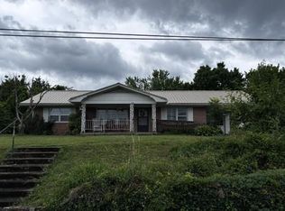 17 Moore St, Andrews, NC 28901
