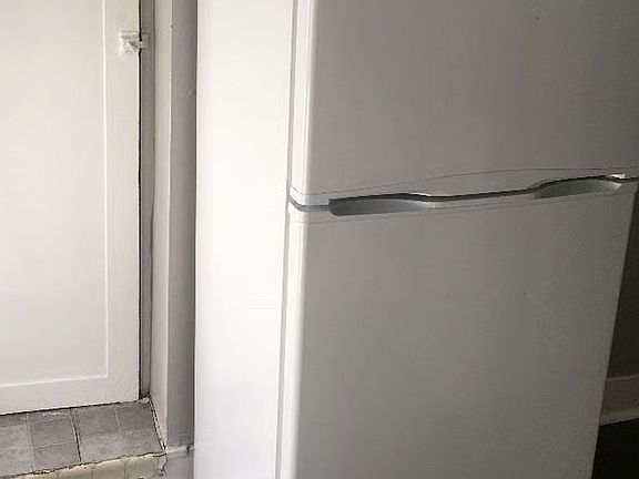 5th image of 1209 Central Ave #3