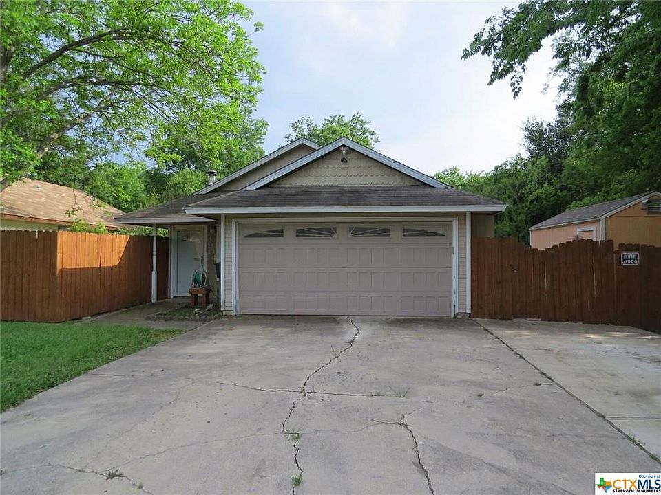 1st image of 3904 Trotwood Trl