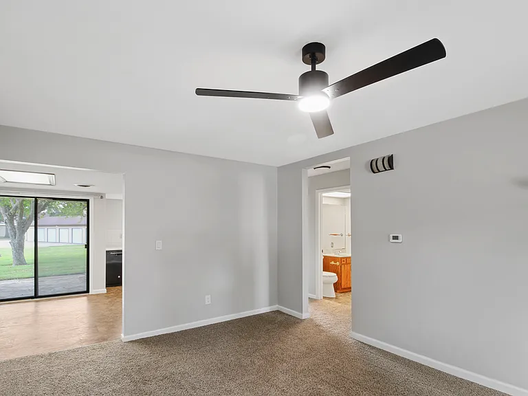 1203 Dean Dr — Photo 13