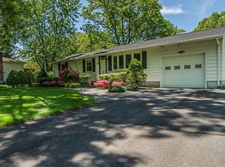 39 Dale St, South Hadley, MA 01075