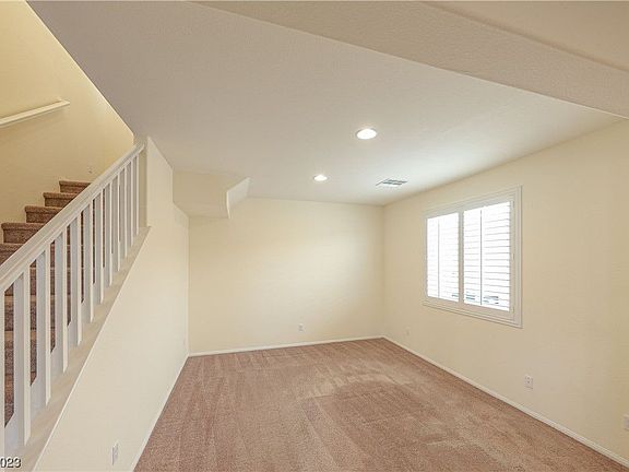 3rd image of 612 Crying Bird Ave
