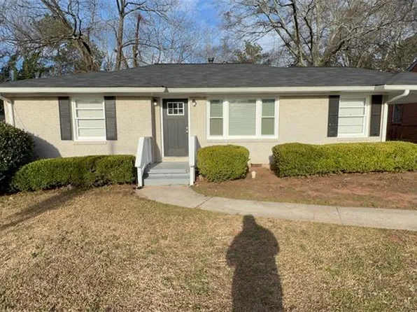 2716 Wedgewood Ter, Decatur, GA 30032