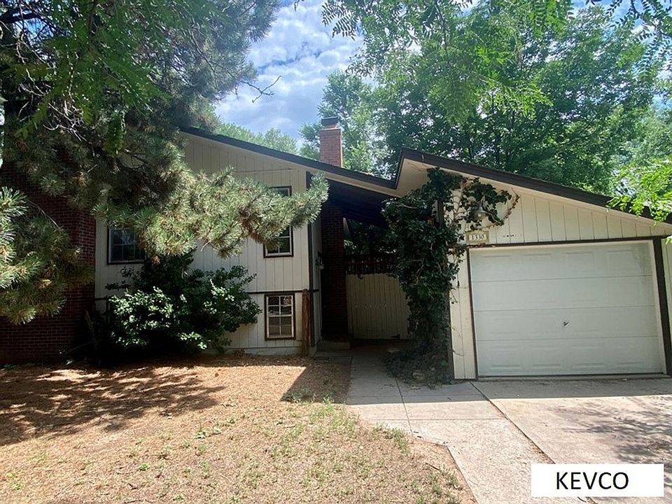 1st image of 1330 Woodcrest Ct