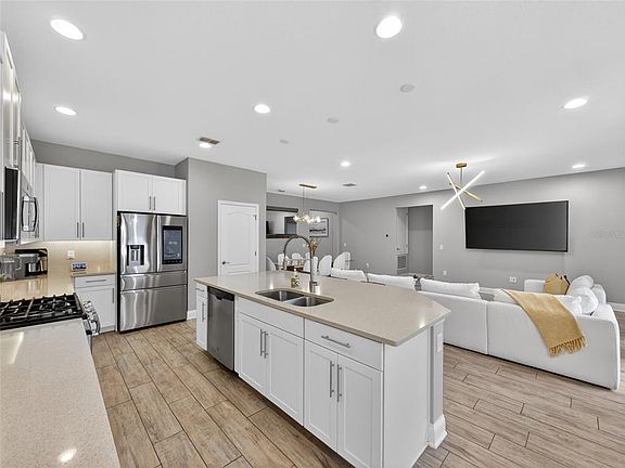 5th image of 11209 Lemon Lake Blvd