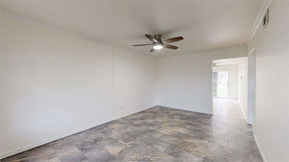 Building Photo - 1603 Cloverdale Ct