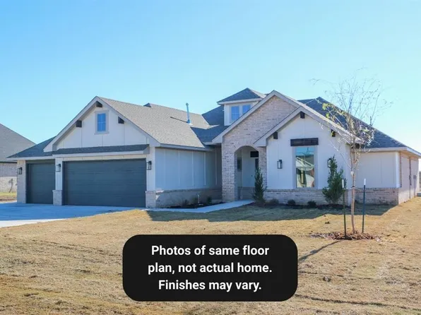 4900 Vine Cliff Rd, Mustang, OK 73064