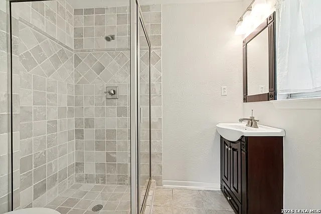 715 E Sunshine Dr — Photo 22