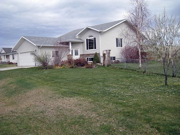 2nd image of 3161 Holmberg Dr