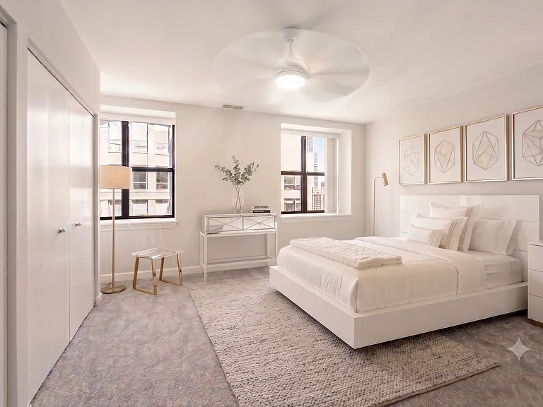 451 W Huron St #1507 — Photo 9