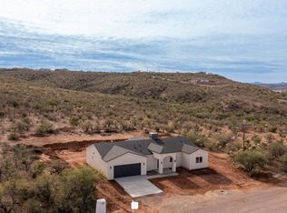37 Calle Dinamarca, Rio Rico, AZ 85648