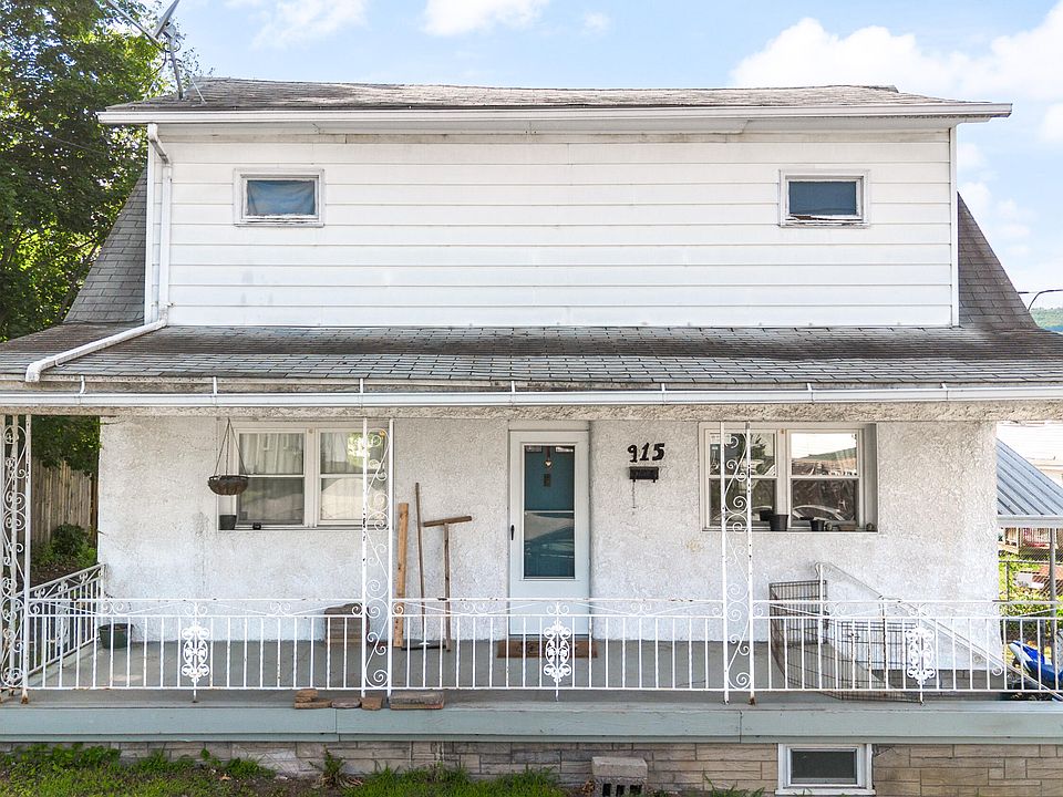 1st image of 915 N Rebecca Ave