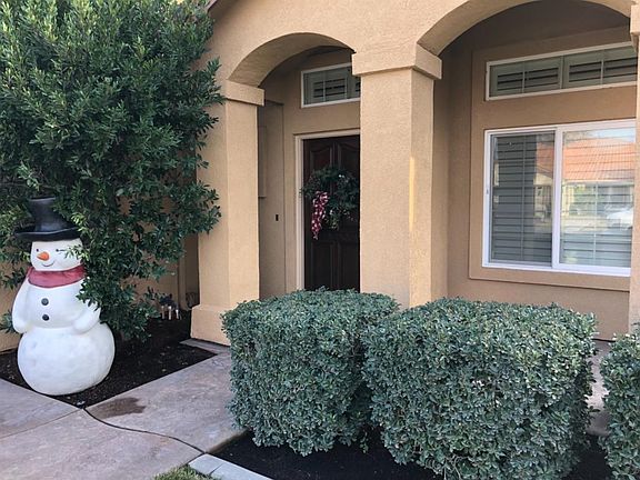 3rd image of 2428 Garden Oak Dr