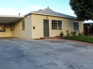 9710 Omelveny Ave, Pacoima, CA 91331