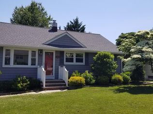 300 Cliffwood Dr, Neptune, NJ 07753