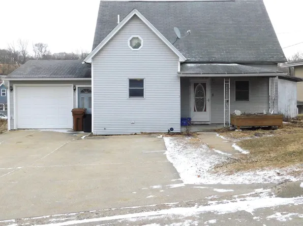 116 N 19th St, Denison, IA 51442