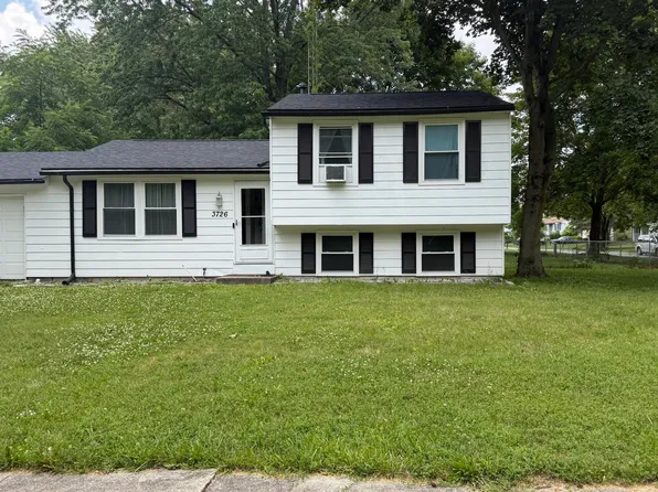 3726 Loch Lomond Ave, Toledo, OH 43607