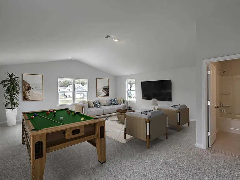 135 Brant Dr — Photo 8