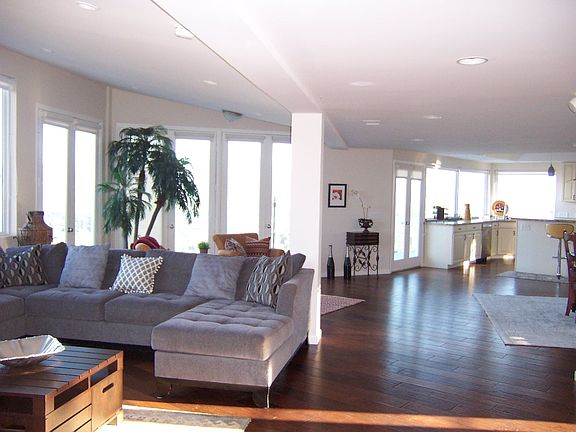 4th image of 4401 Topa Topa Dr
