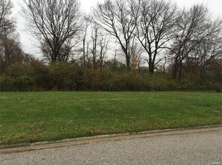 808 Stone Creek Ln, Belleville, IL