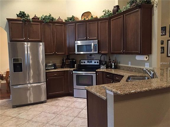 4th image of 6214 Silver Leaf Ln
