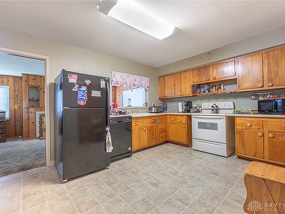 5th image of 4067 Vinita Dr