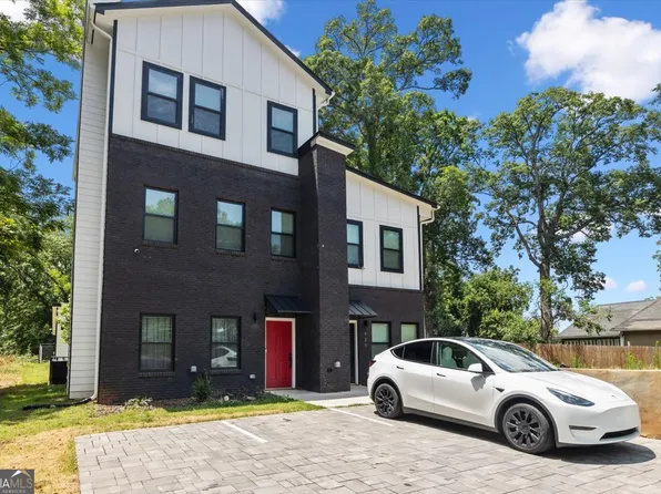 925 Hank Aaron Dr SE, Atlanta, GA 30315