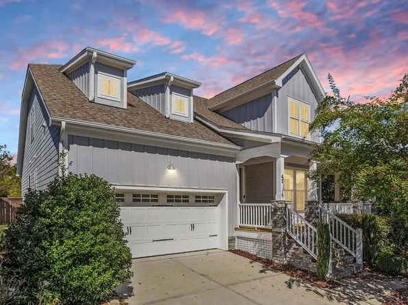 42 Juneberry Dr, Chapel Hill, NC 27516