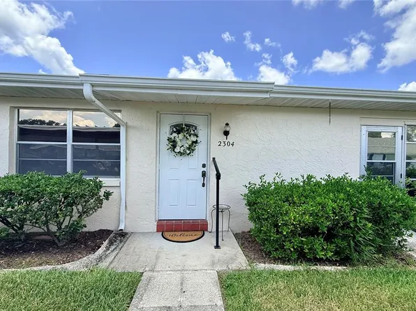 2304 Glenmore Cir #327, Sun City Center, FL 33573