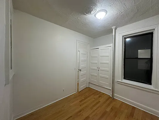 Rented by R New York | media 21