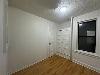 Rented by R New York