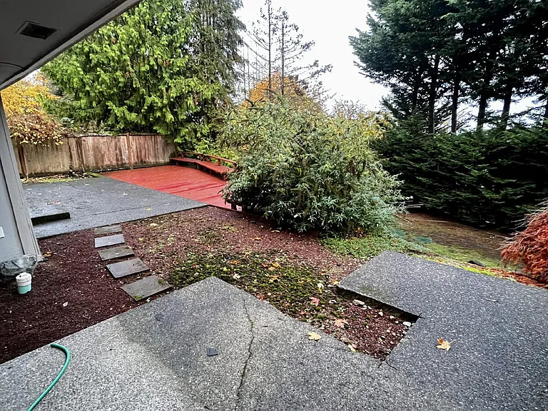 2431 S Meridian — Photo 14