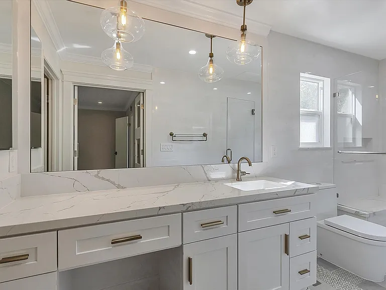 821 Figwood Ct — Photo 32