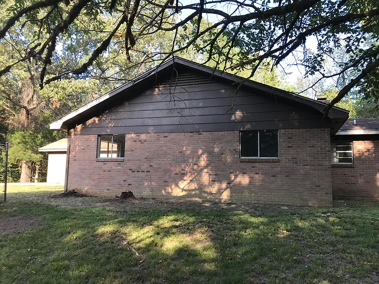 13 County Road 221 — Photo 11