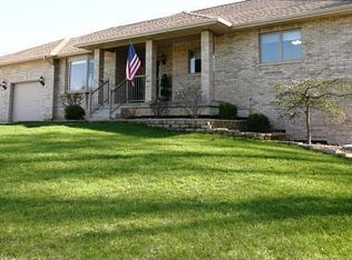 1971 S Bend Rd, Rockford, IL 61109