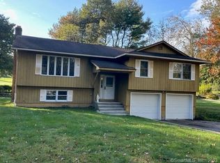 5 Maple Ct, North Franklin, CT 06254