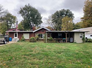 24 S Ruby Ln, Fairview Heights, IL 62208