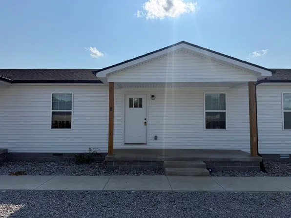 102 Deacon Lane