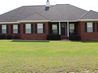 1813 Nottingham Rd, Statesboro, GA 30461