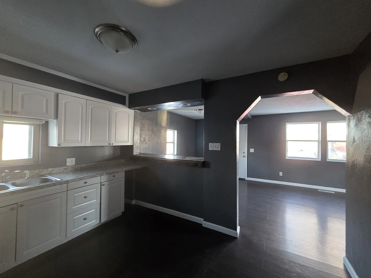 629 Dimick St — Photo 4