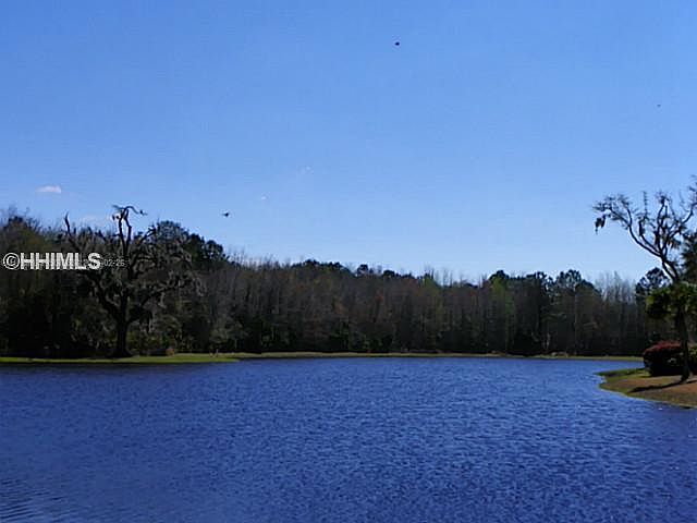 2nd image of 6 Calverton Pl